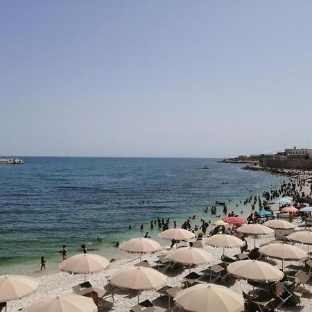 Villa Tre Metri Sopra Il Mare à Bisceglie Extérieur photo