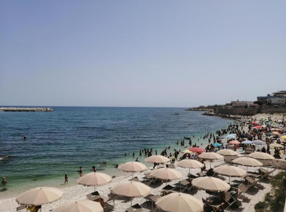 Villa Tre Metri Sopra Il Mare à Bisceglie Extérieur photo
